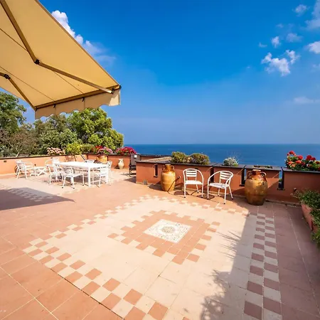 Della Baia Villa