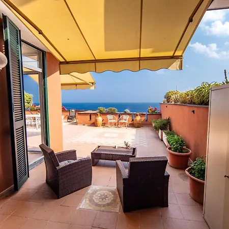 Villa Della Baia *