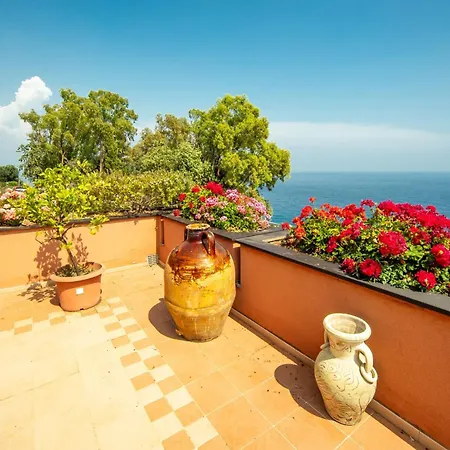 Villa Della Baia Varazze