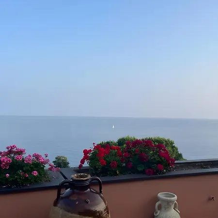 Della Baia *