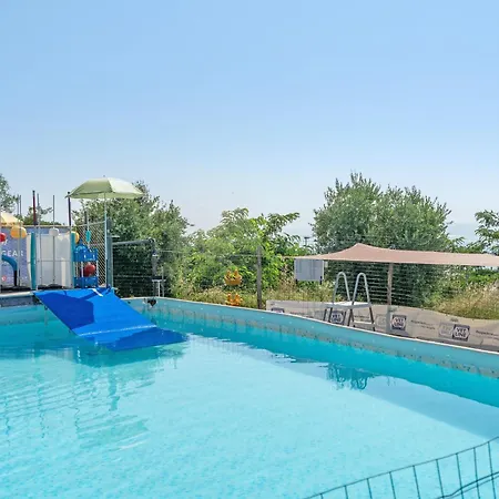 Della Baia Villa *