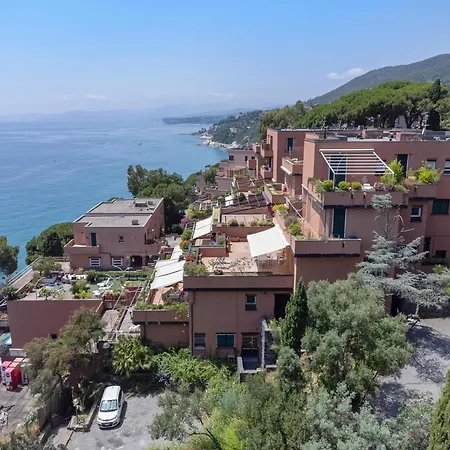 Della Baia Villa *